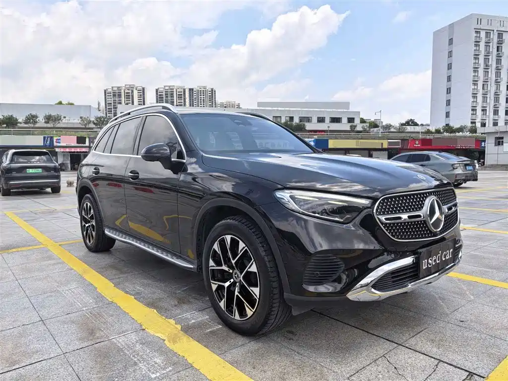 Mercedes-Benz GLC 2024 GLC 260 L 4MATIC Dynamic 5-seater фото 3