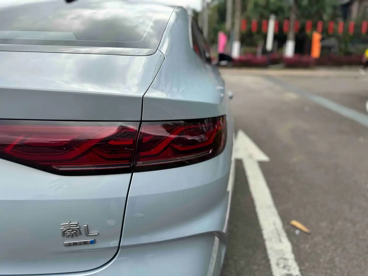 BYD Qin L 2025 DM-i Smart Drive Edition 120KM Surpassing фото 22