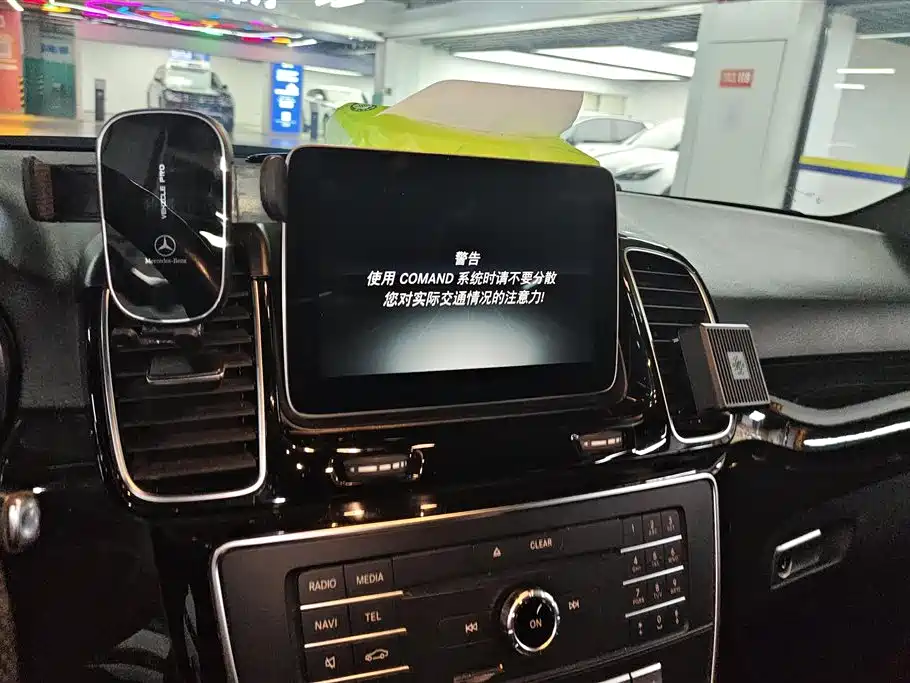 Mercedes-Benz GLE 2016 GLE 400 4MATIC фото 13