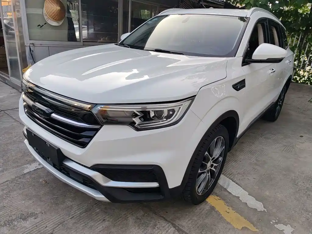 2019 Zotye T500