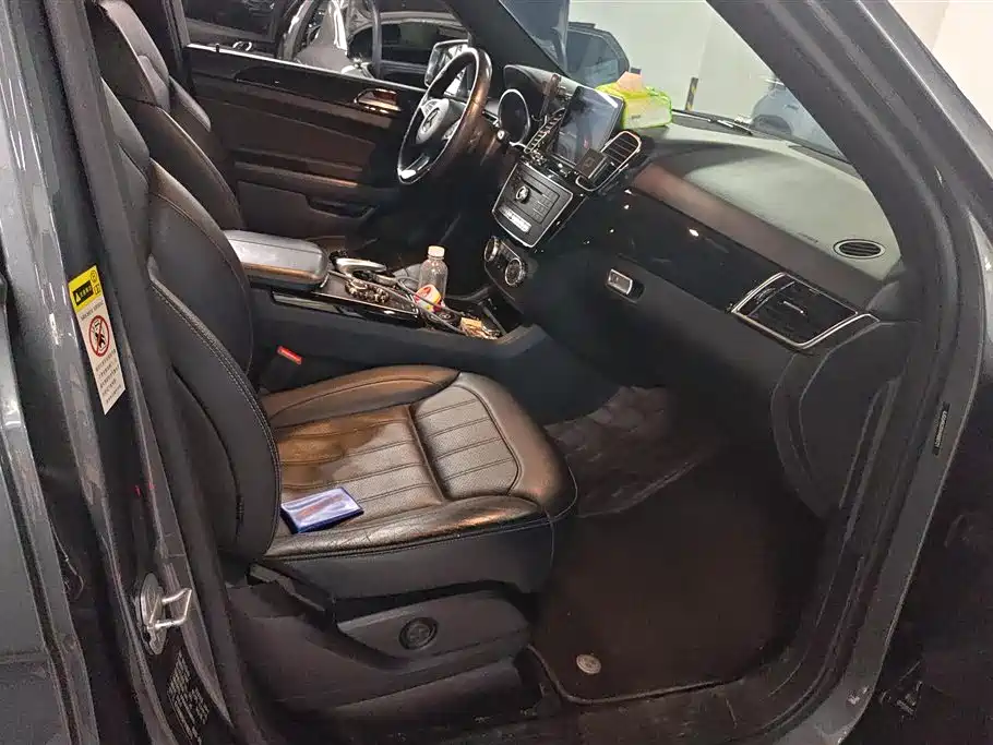 Mercedes-Benz GLE 2016 GLE 400 4MATIC фото 8