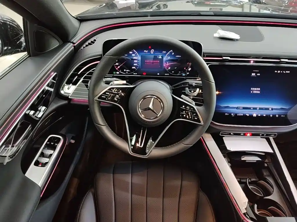 Mercedes-Benz E-Class 2026 2025 E 260 L