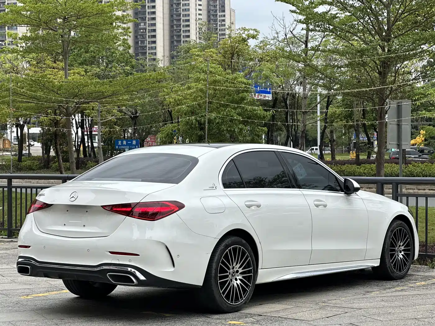 Mercedes-Benz C-Class 2023 Facelift C 260 L Sport Edition фото 9