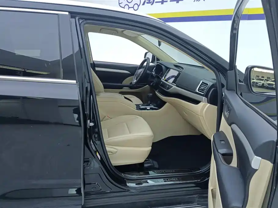 Toyota Highlander 2018 2.0T 2WD Elite 5-Seater China VI фото 8