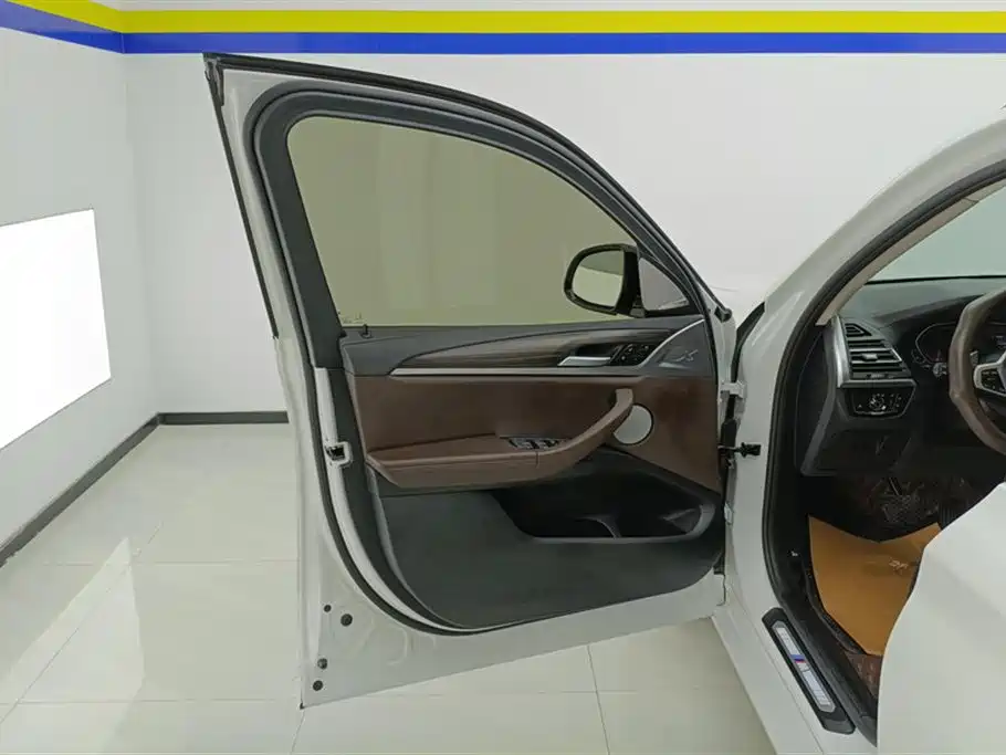BMW X3 2022 xDrive30i Leading M Night Package фото 7