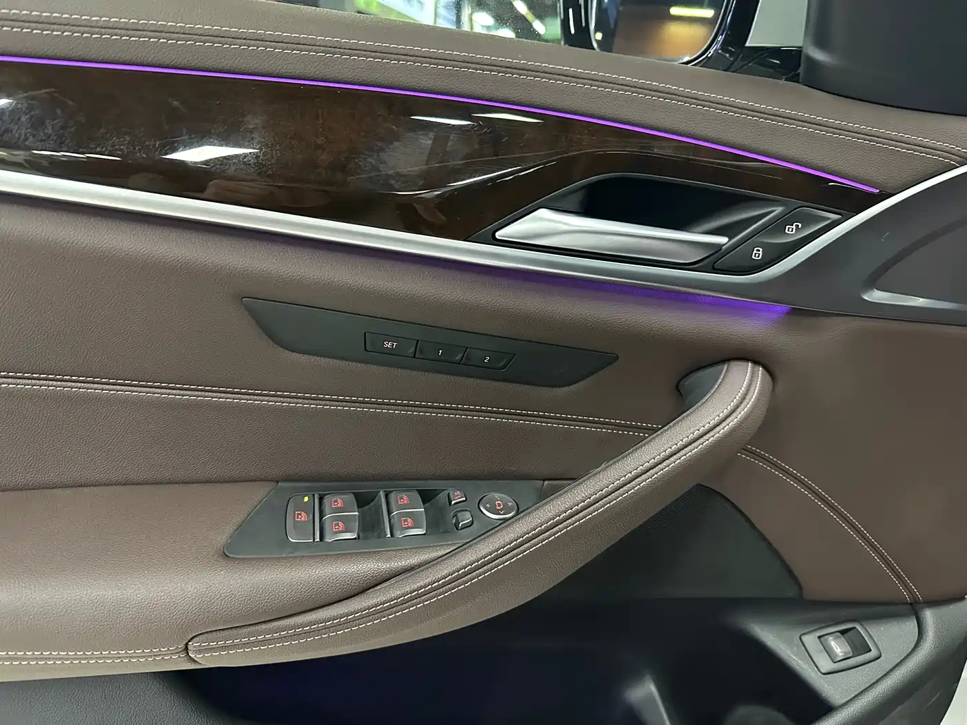 BMW 5 Series 2020 525Li Luxury Package фото 14