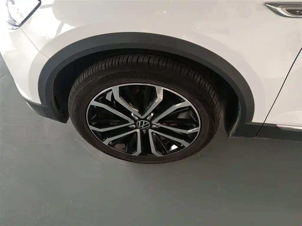 Volkswagen T-ROC 2021 280TSI DSG 2WD Comfort Smart Connect Edition фото 25