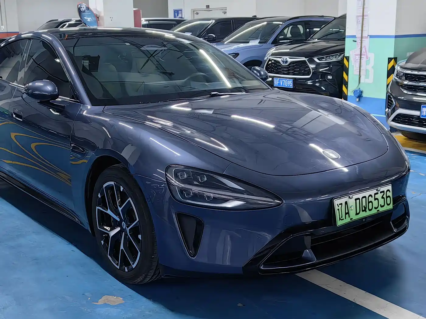 XIAOMI CAR XIAOMI SU7