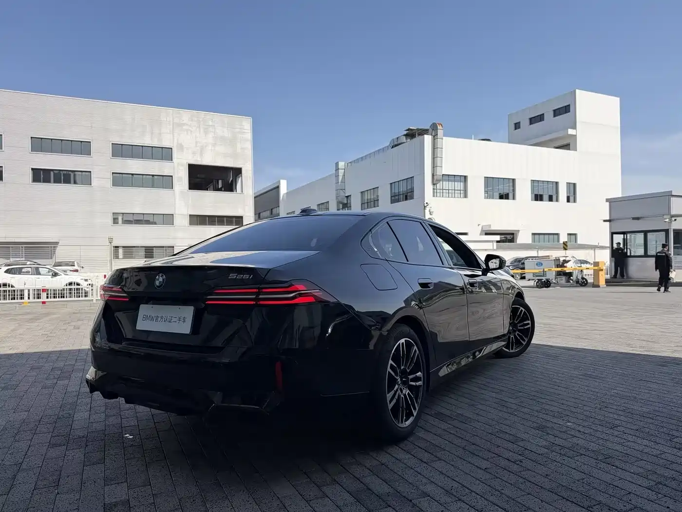 BMW 5 Series (Import) 2024 Model 525i M Sport Package фото 5