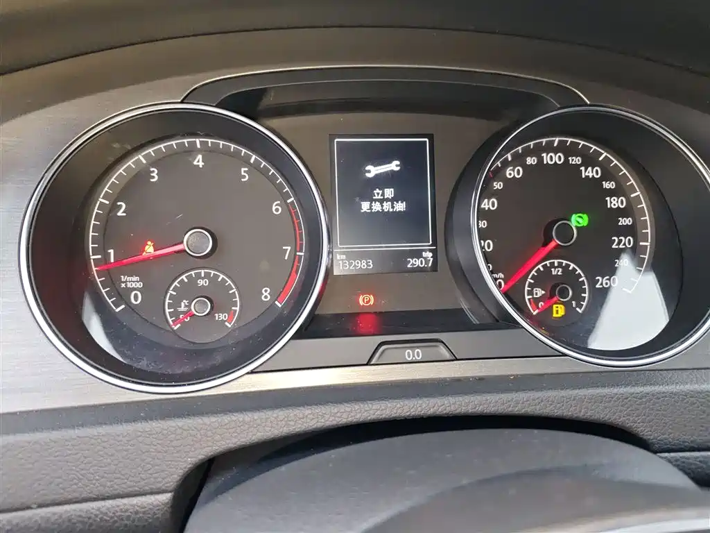 Volkswagen Golf 2015 1.6L Automatic Comfort фото 4