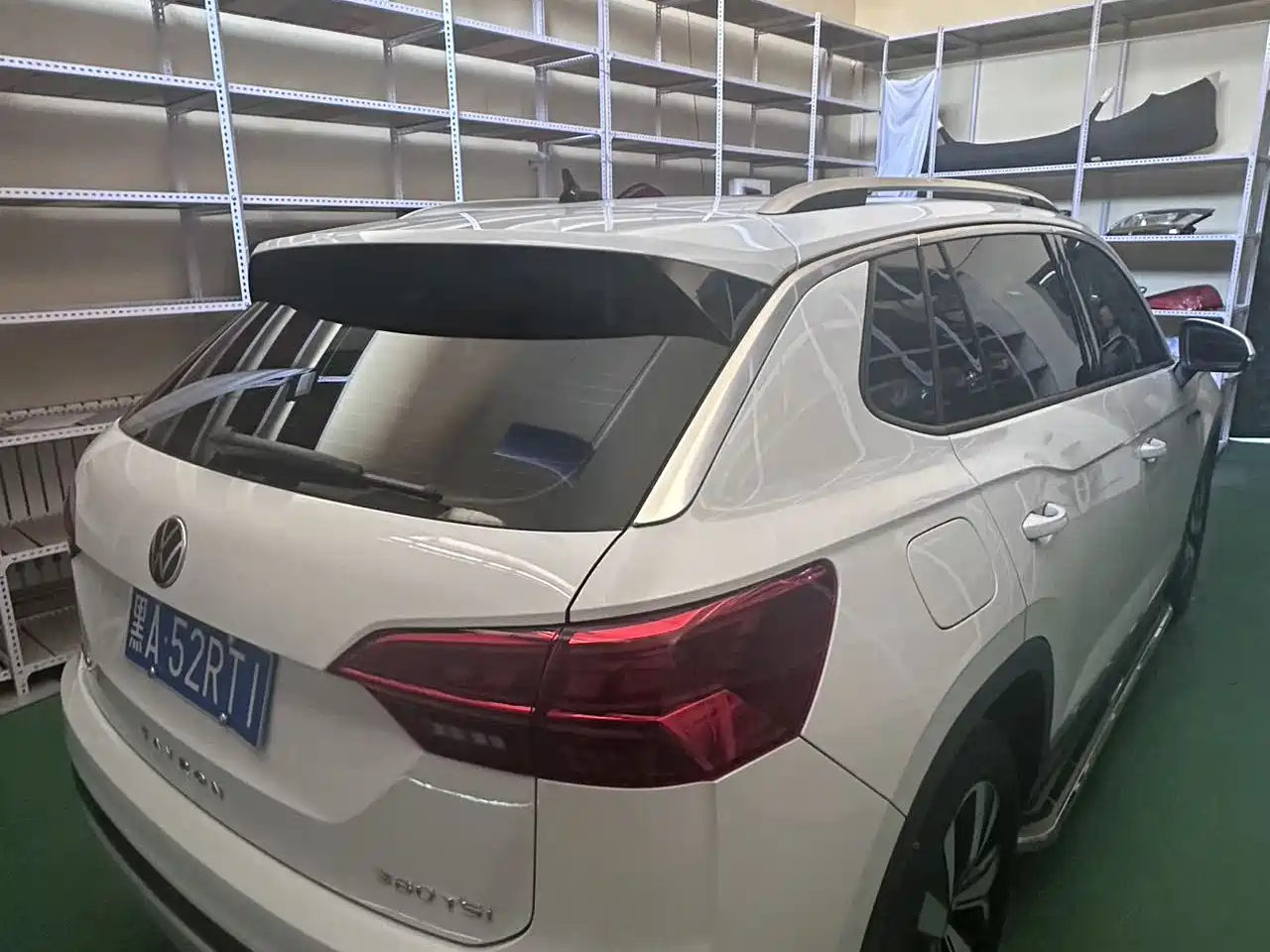 Volkswagen Tayron 2022 280TSI 2WD Luxury Smart Connect Edition фото 6