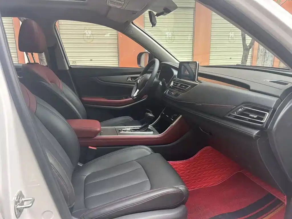 Changan CS75 2022 2022 Blue Whale Edition 1.5T DCT Luxury