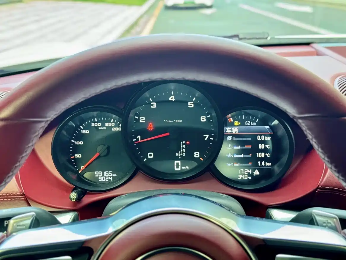 Porsche 718 2018 Boxster 2.0T фото 7