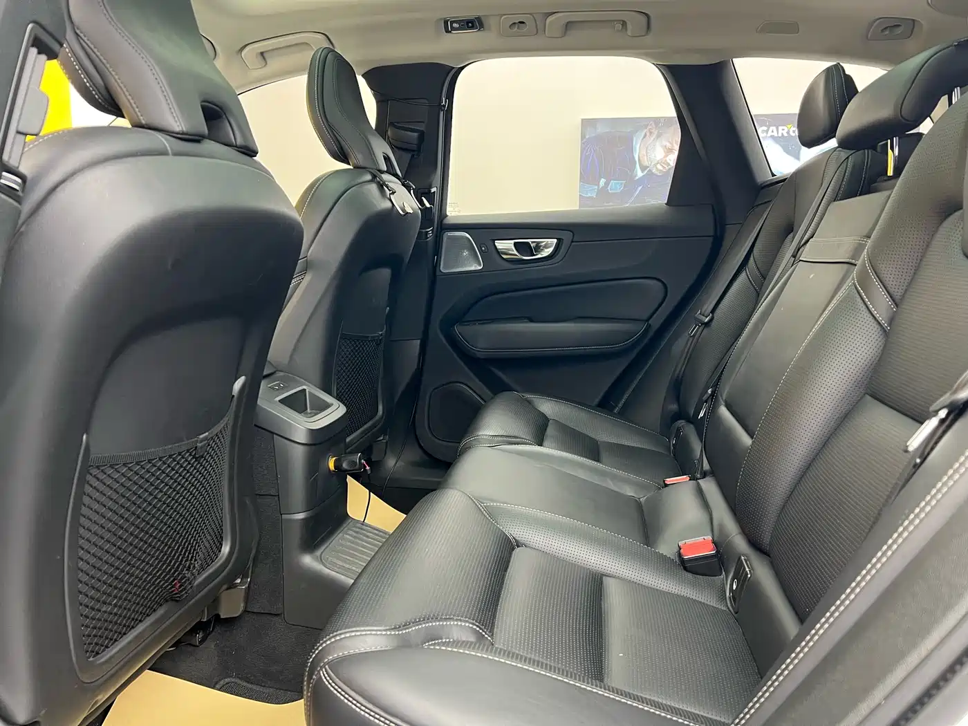 VOLVO XC60 PLUG IN HYBRID