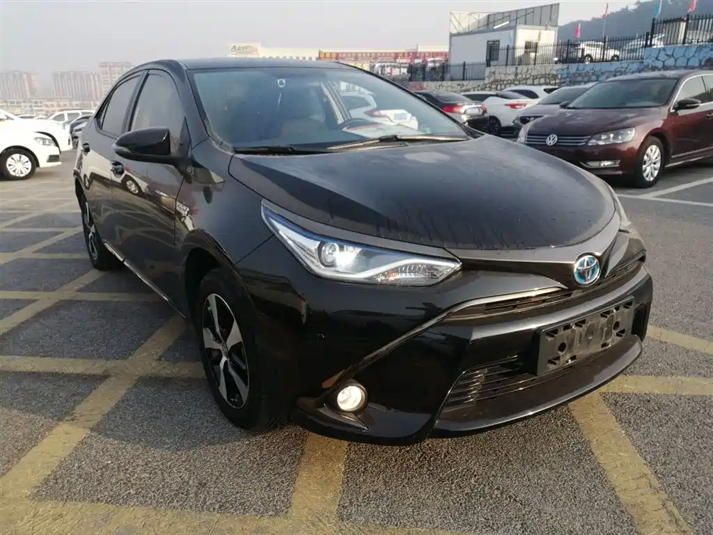 Toyota Levin Twin Engine E+ 2019 1.8PH GS E-CVT Elite Edition фото 20