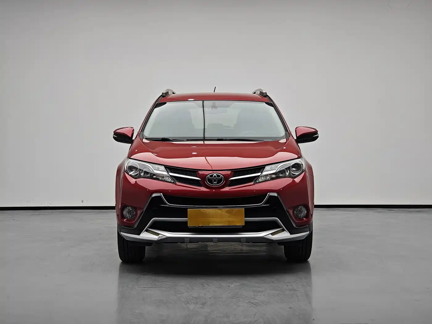 Toyota RAV4 Rongfang 2013 2.0L CVT 2WD Urban фото 2