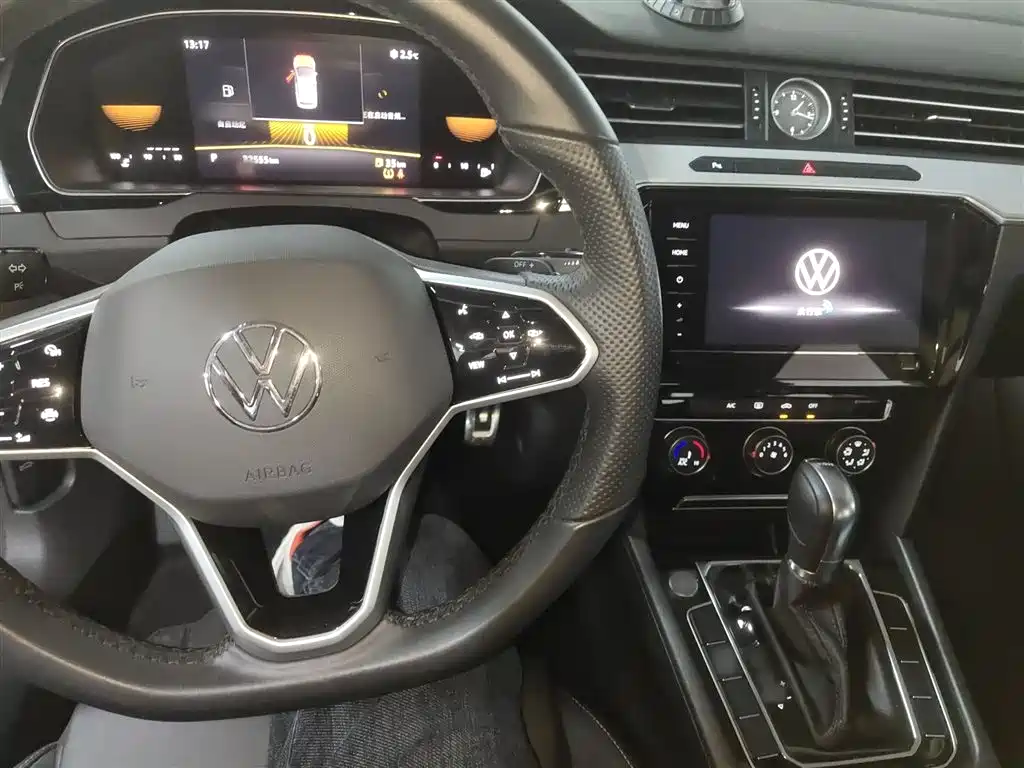 Volkswagen Magotan 2025 Popular Edition 280TSI DSG Comfort фото 12