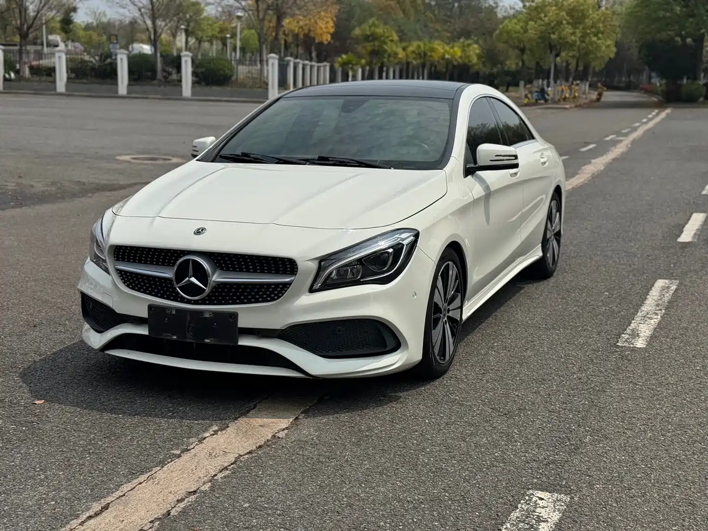 Mercedes-Benz CLA (Import) 2017 Facelift CLA 200 Style фото 3