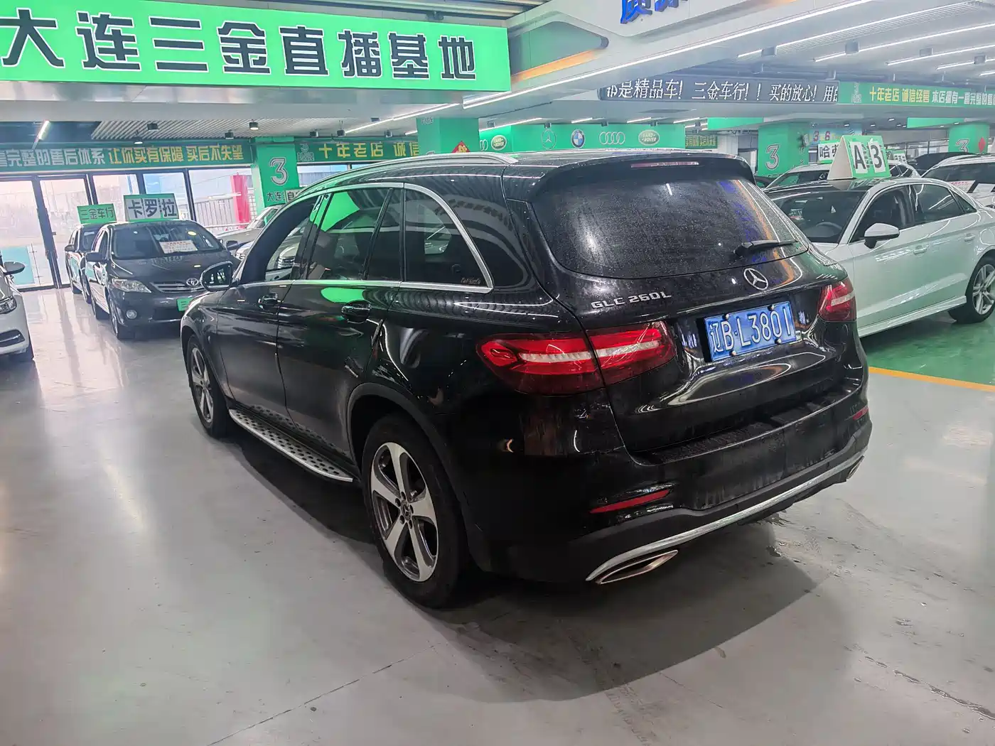 Mercedes-Benz GLC 2017 GLC 260 4MATIC Luxury фото 9