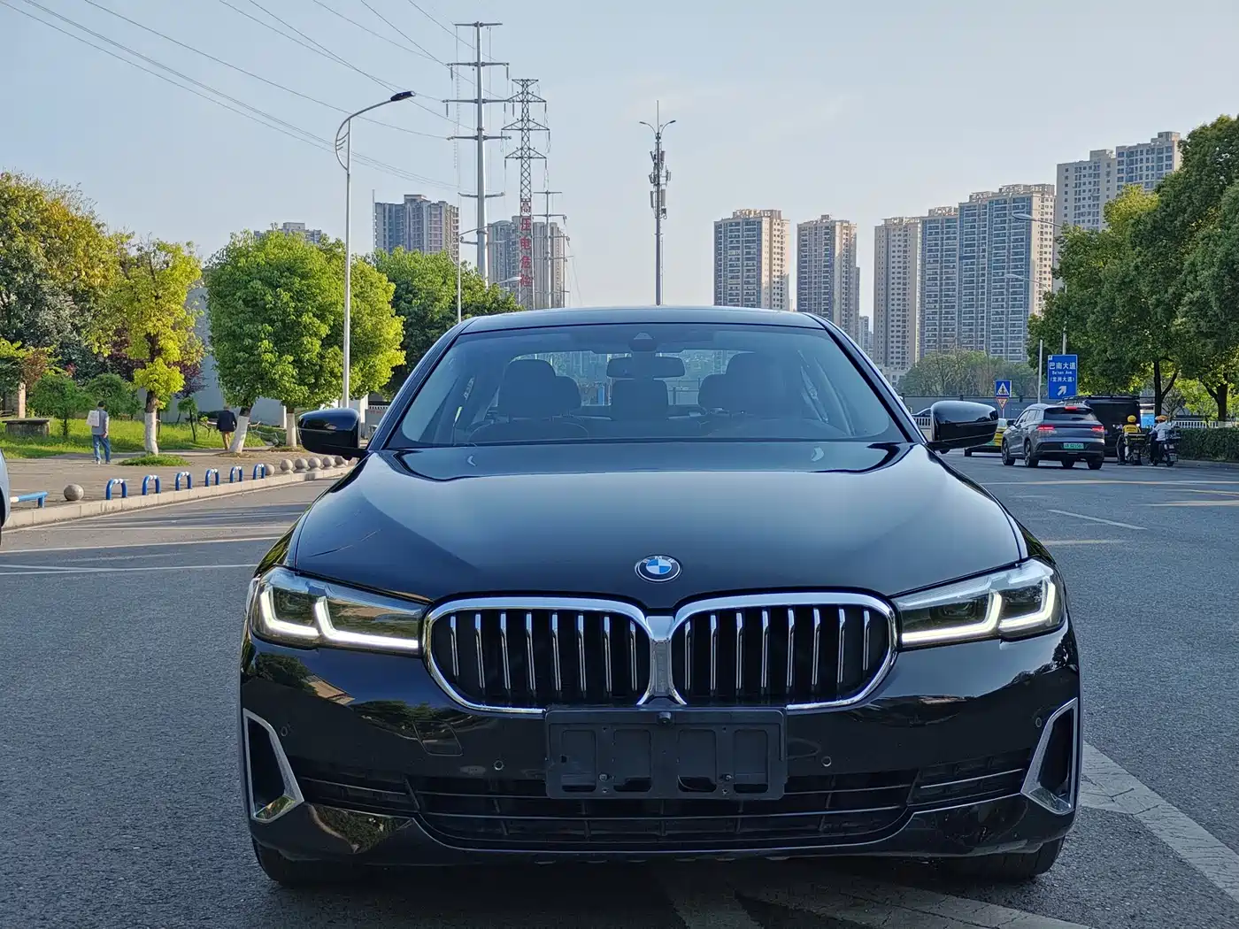 BMW 5 Series 2021 530Li Leading Luxury Package фото 2