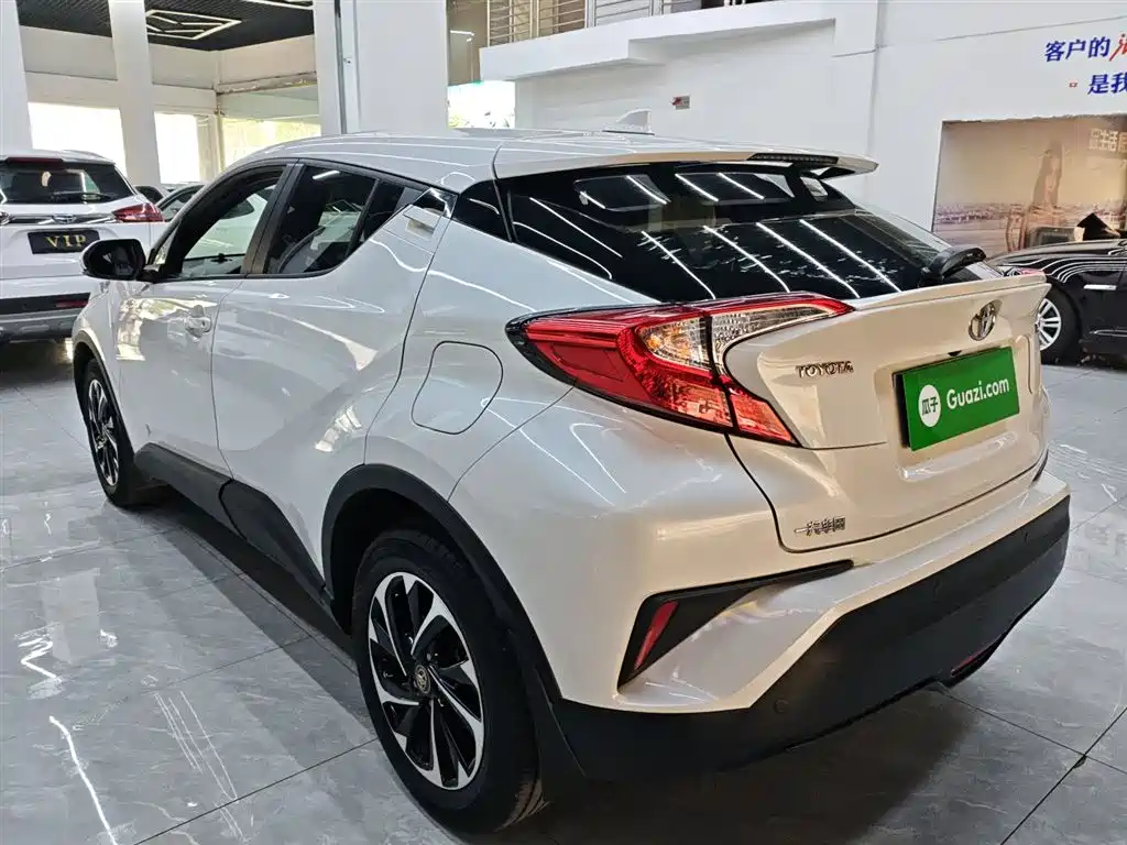 Toyota IZOA 2020 2.0L Yi Xiang CARE фото 5