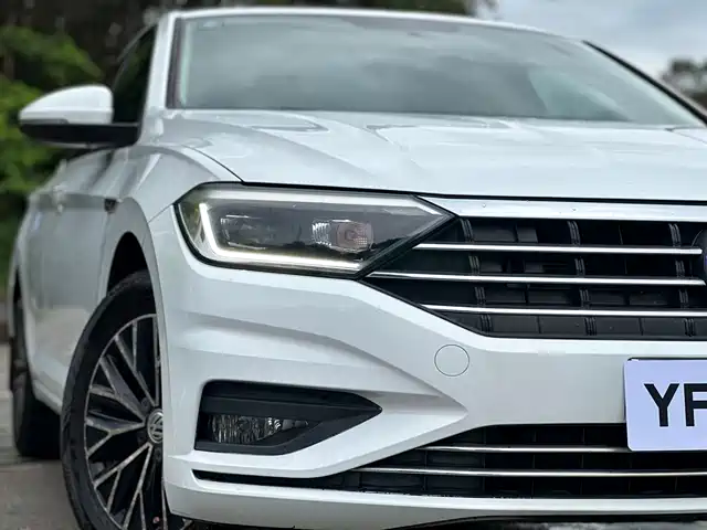 Volkswagen Sagitar 2019 200TSI DSG Comfort Edition China VI — фото 4