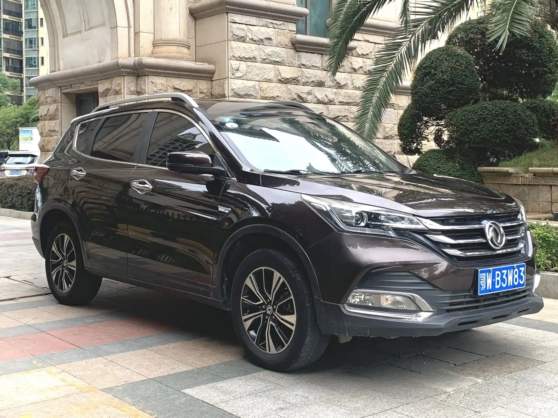 Photo 3 - Dongfeng Aeolus Dongfeng Fengshen AX7
