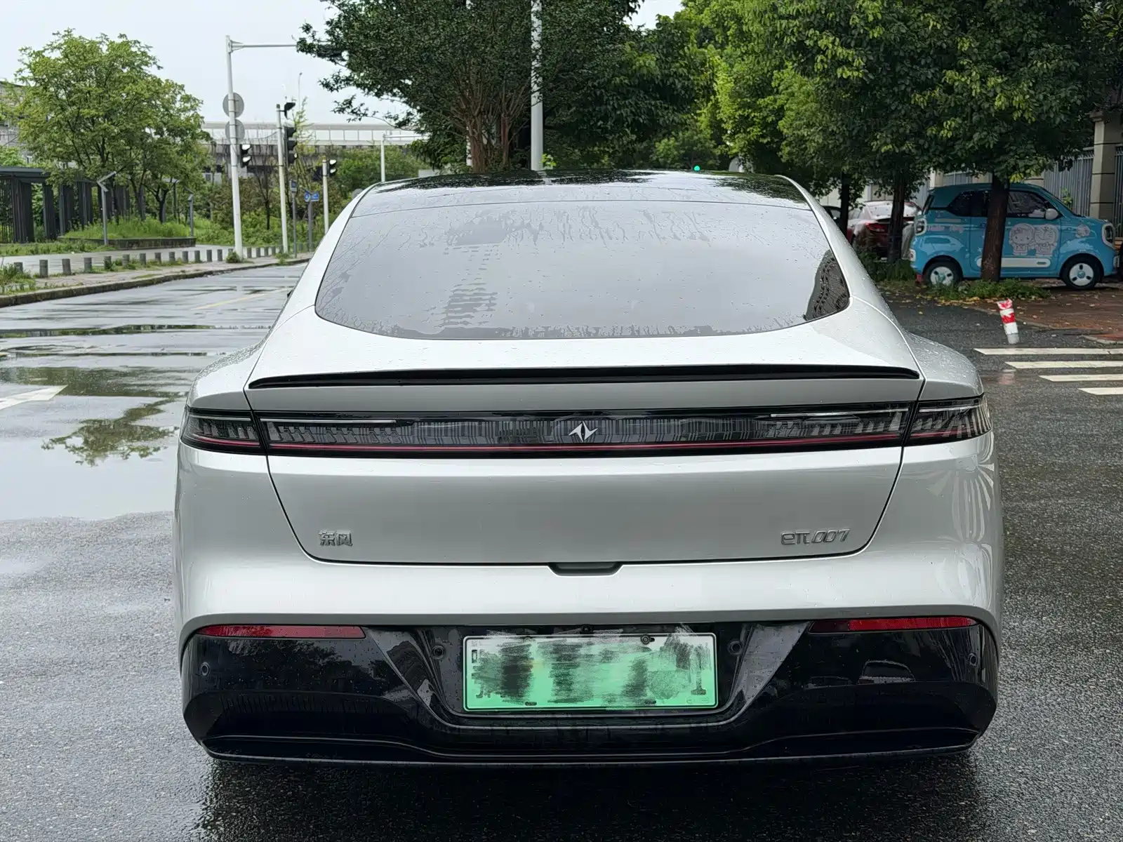 Фото 16 - Dongfeng Yipai eπ007