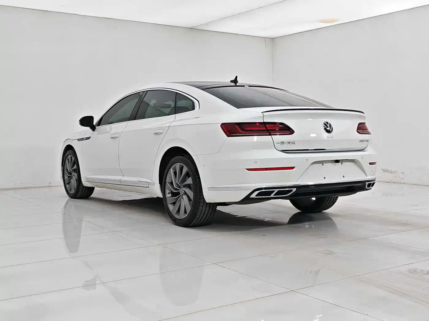 Volkswagen FAW-Volkswagen CC 2025 2025 380TSI Eye-catching Shared Edition