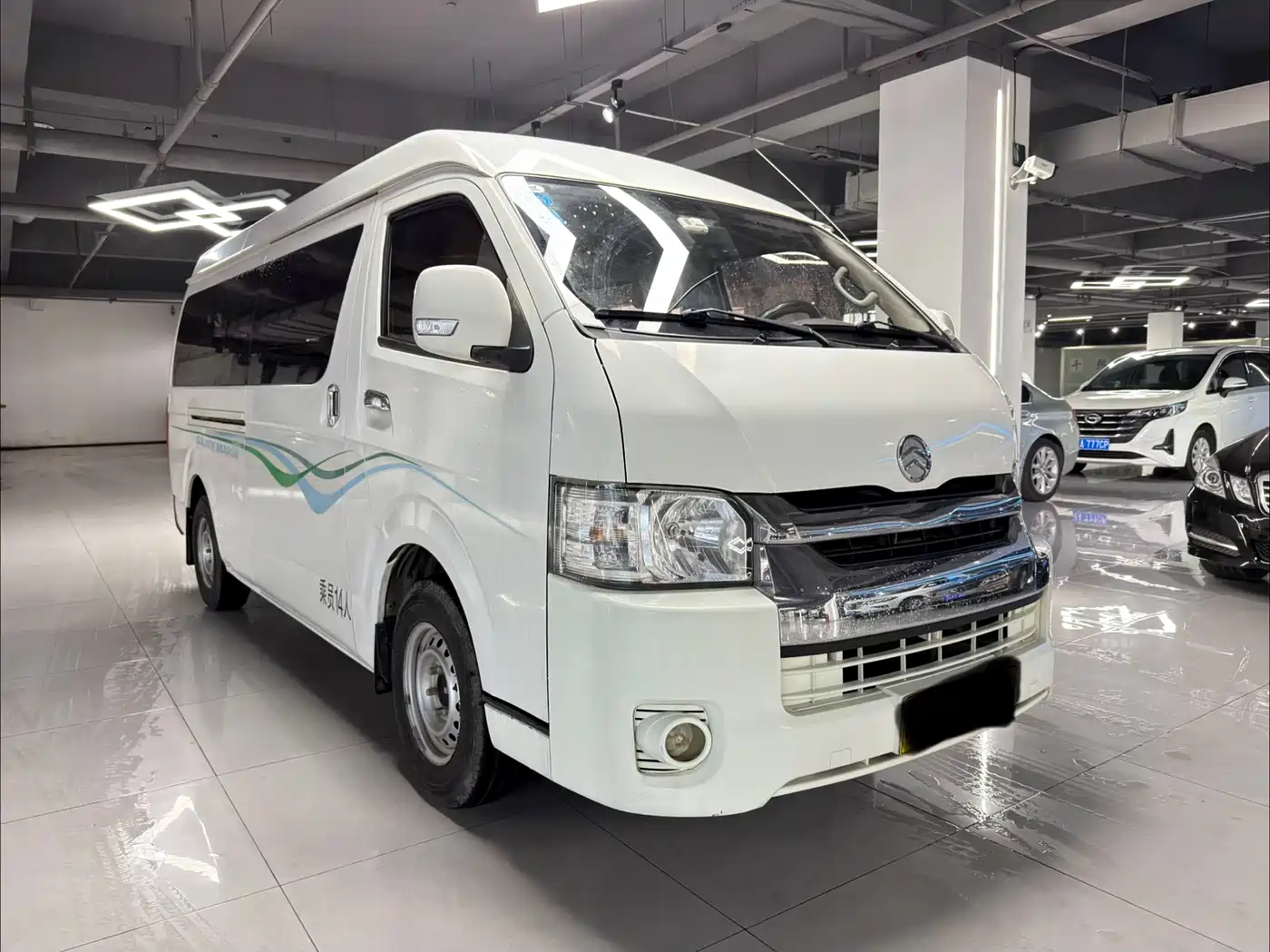 Golden Dragon Hiace Z Series 2017 2.2L Z5 Business Travel фото 3