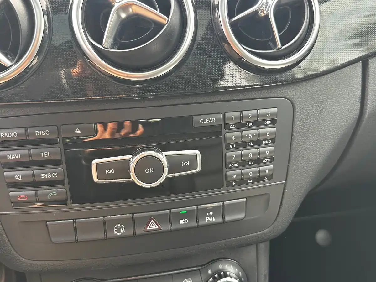 Mercedes-Benz B-Class 2012 B 180 фото 17