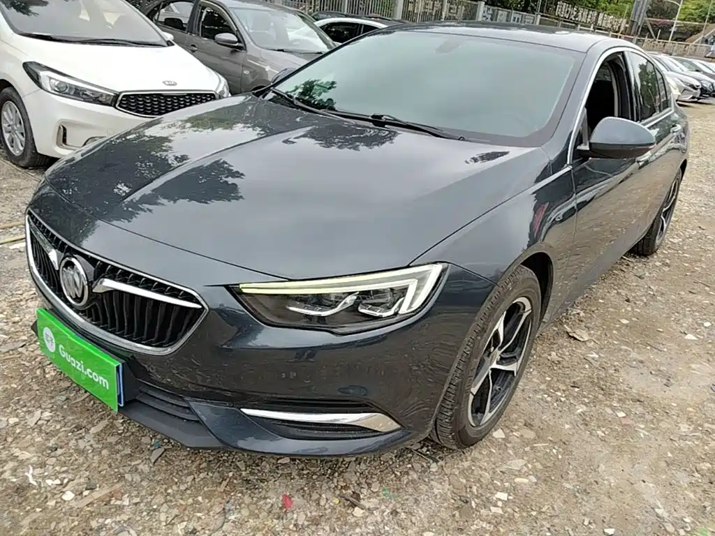 Фото 1 - Buick Regal