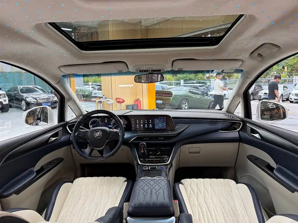 BUICK GL8