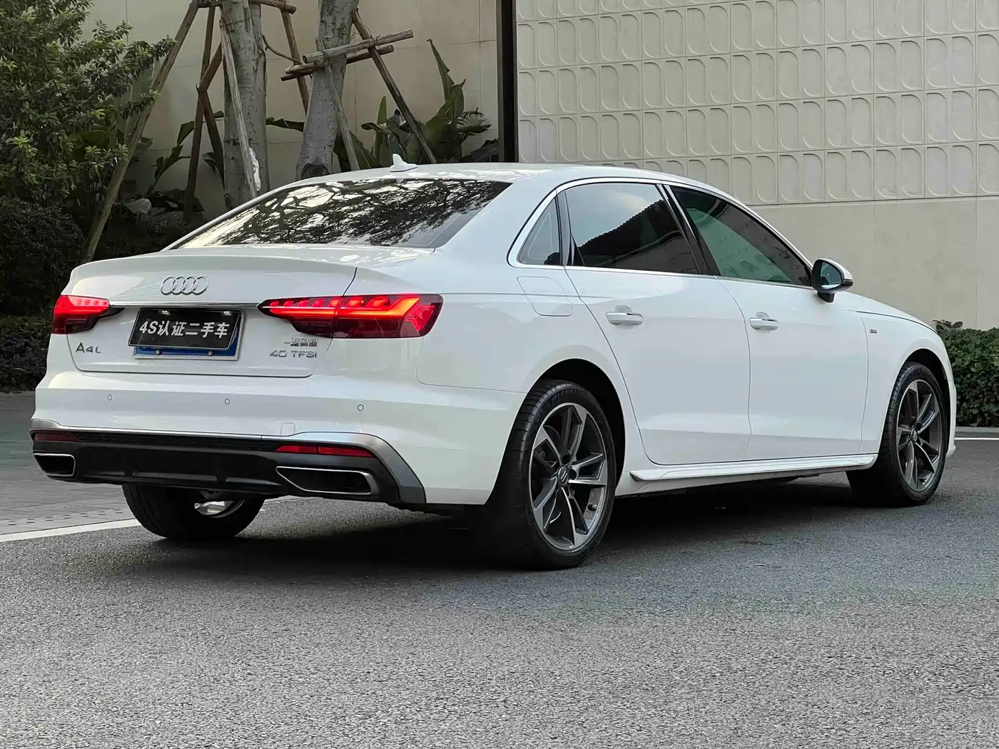 Audi A4L 2020 40 TFSI Fashion Elegance фото 4