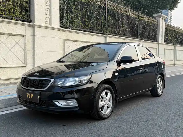 Kia Forte 2014 1.6L AT GL