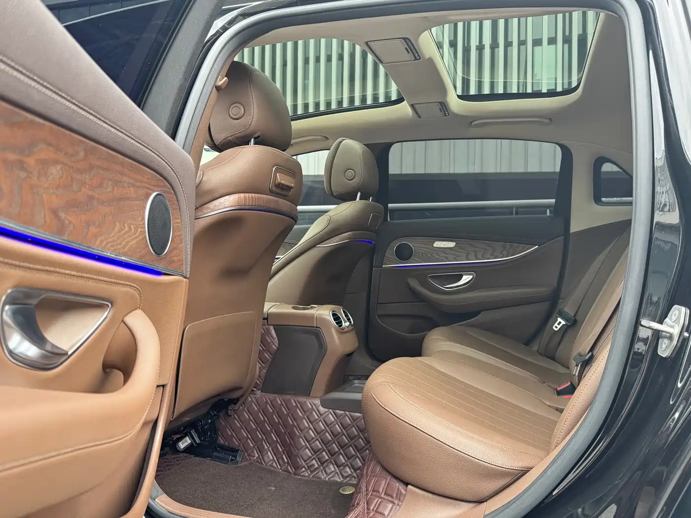 Mercedes-Benz E-Class 2019 Facelift E 300 L Fashion фото 14