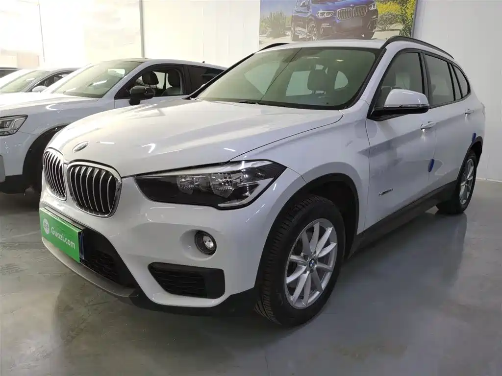 BMW X1 2016 sDrive18Li Fashion Model