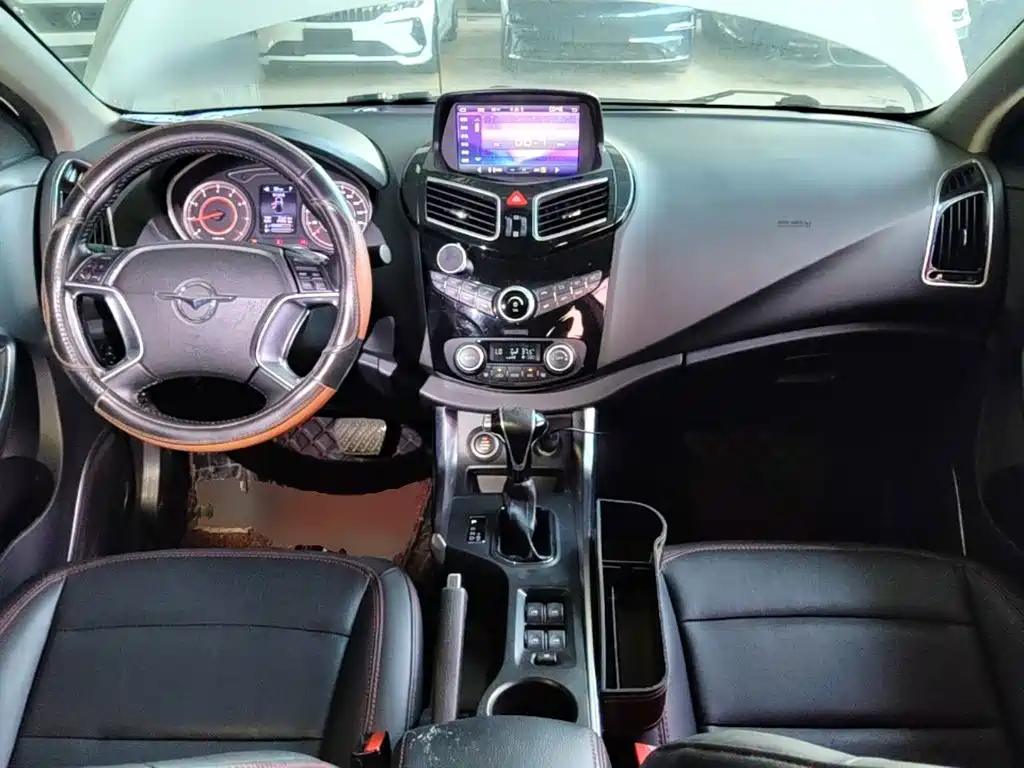 Фото 10 - Haima S5