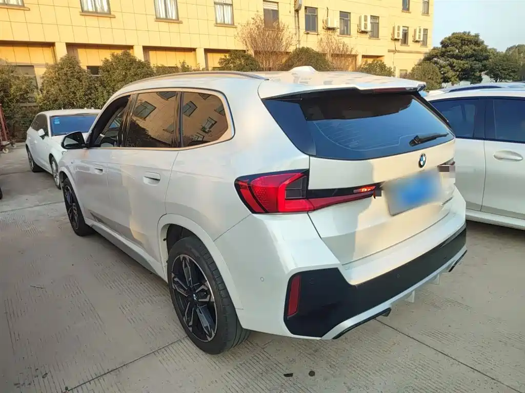 BMW X1 2023 sDrive25Li M Sport Package фото 23