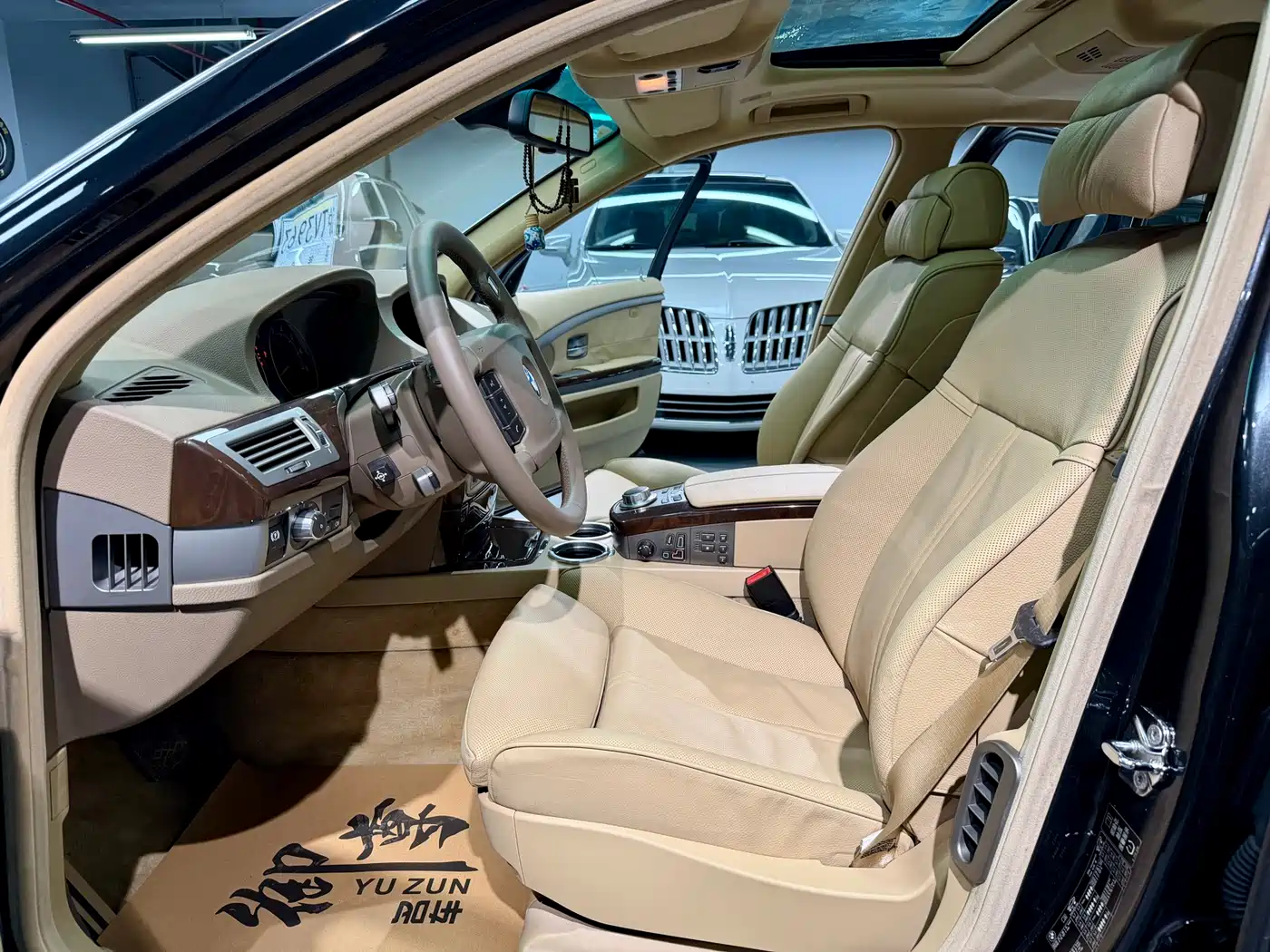 BMW 7 Series 2005 Model 750Li фото 9