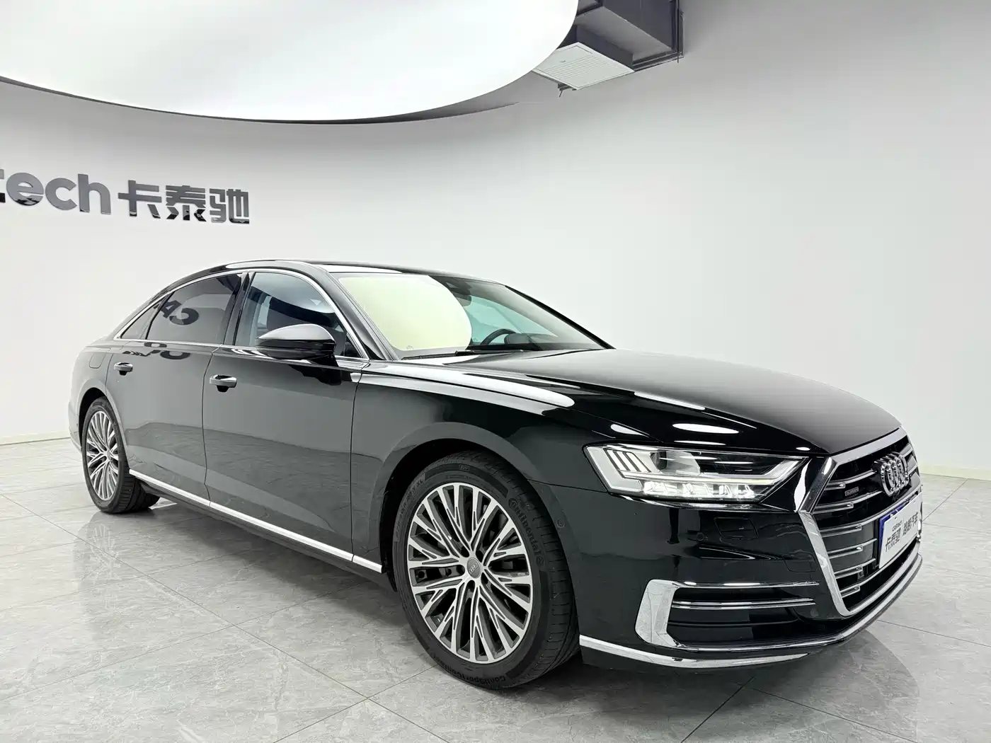 Audi A8 2019 Plus A8L 55 TFSI quattro Luxury фото 3