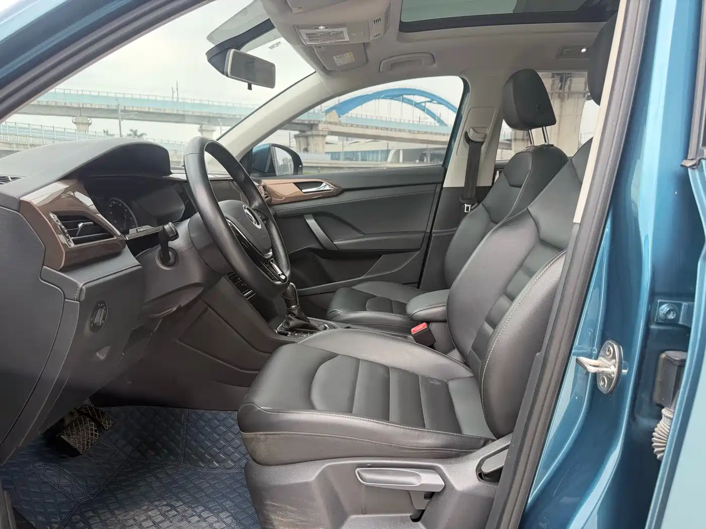 Volkswagen Tharu 2021 Model 280TSI 2WD Comfort Edition фото 5