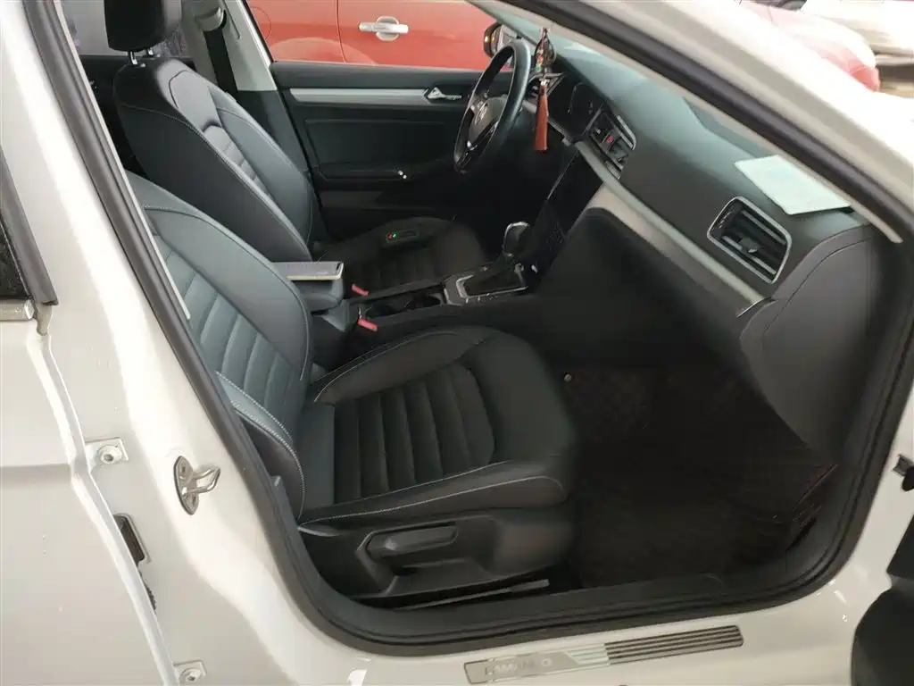 Volkswagen Lamando 2021 Facelift 280TSI DSG Comfort Edition фото 25