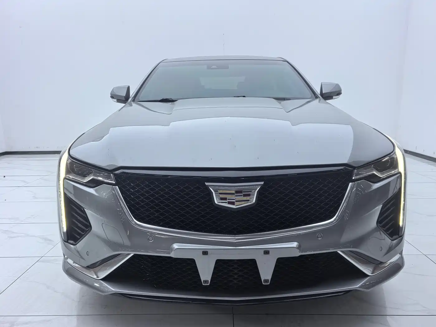 CADILLAC GT4