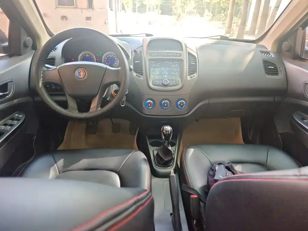 Geely King Kong 2015 2015 Sedan 1.5L Manual Super Joy