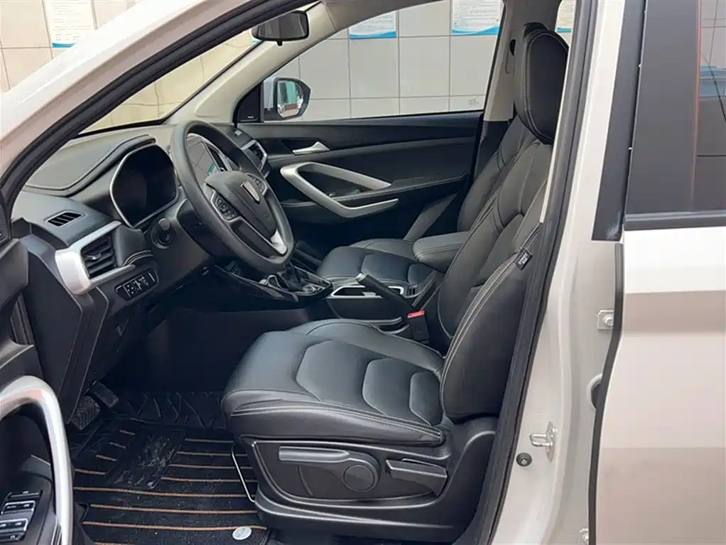 BAOJUN 530