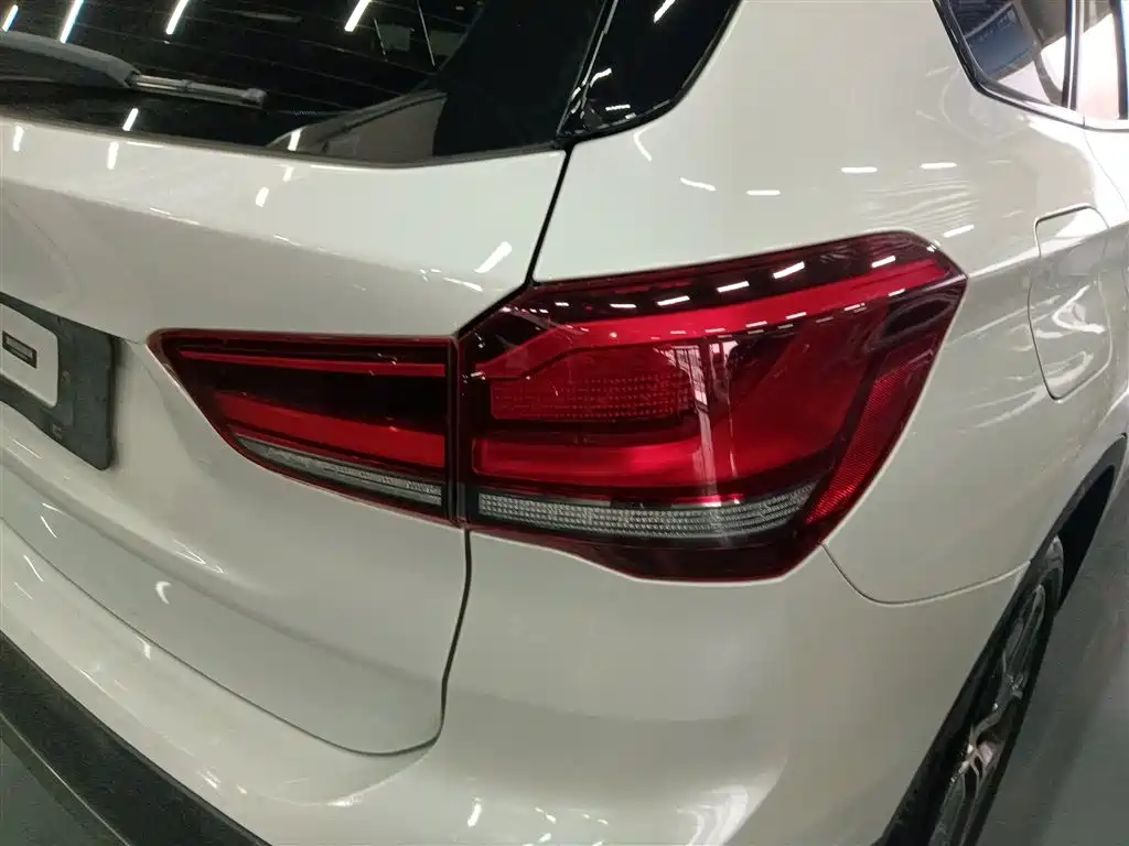 BMW X1 2020 sDrive25Li Leading Model фото 24
