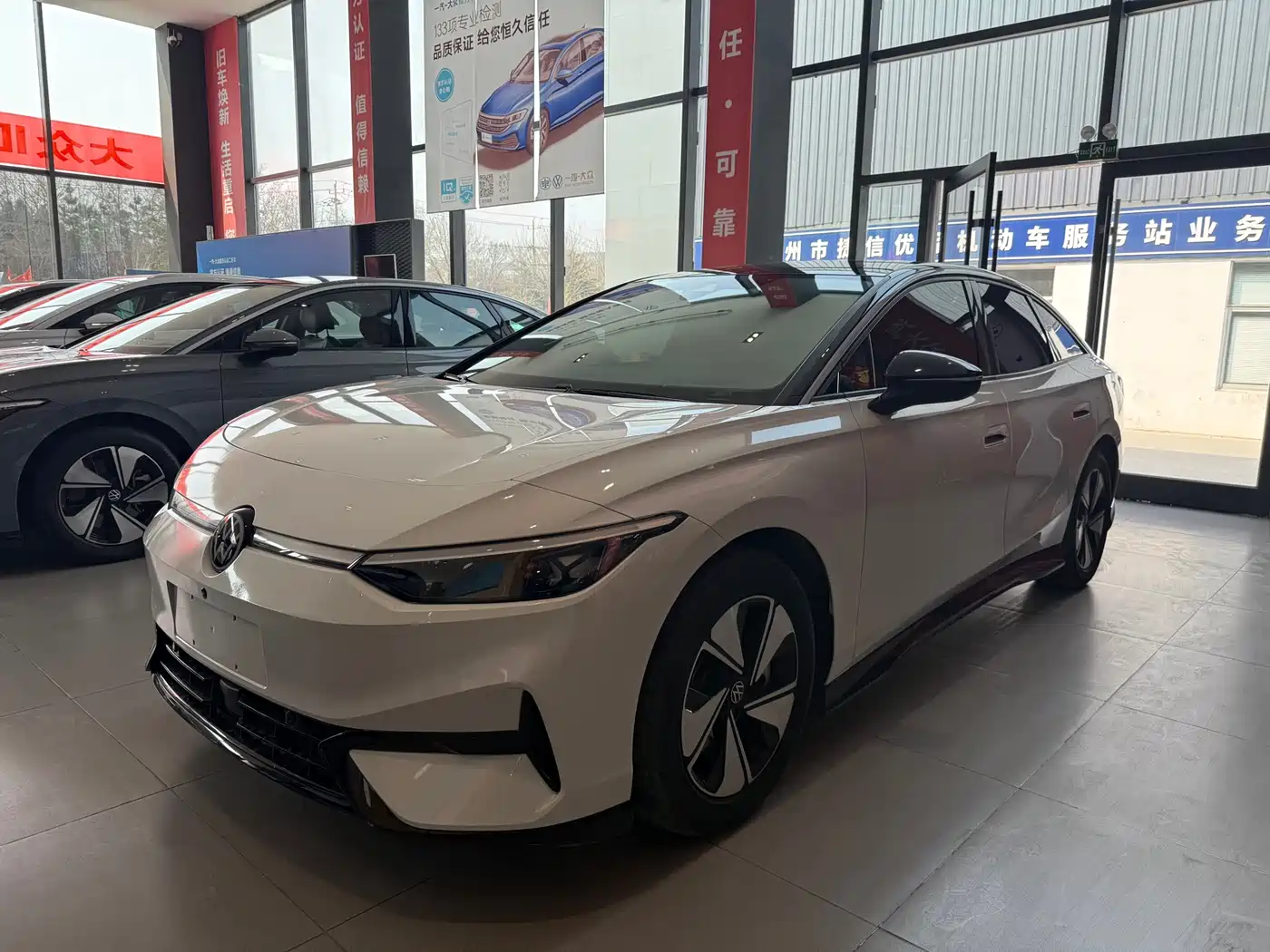 VOLKSWAGEN ID.7 VIZZION