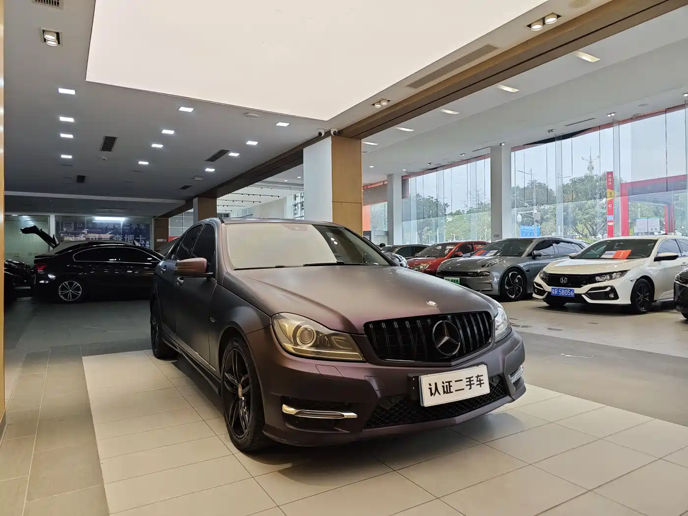 Mercedes-Benz C-Class 2013 C 260 Fashion Grand Edition фото 4