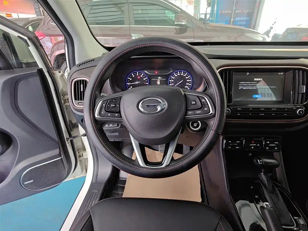 GAC Trumpchi Trumpchi GS3 2017 200T Automatic Elite фото 3